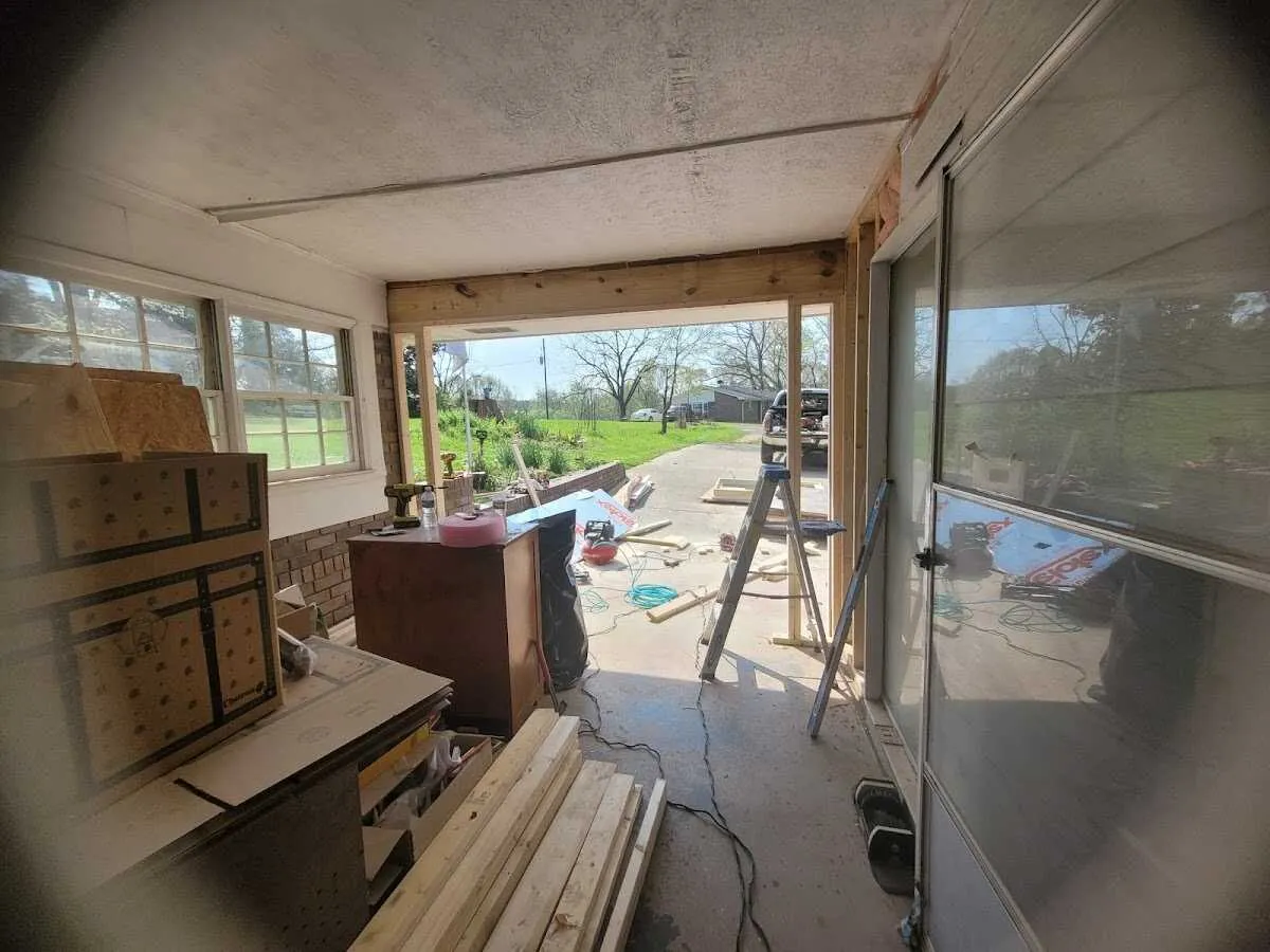 Air movers and dehumidifier for Water Mitigation Services in Coos Bay